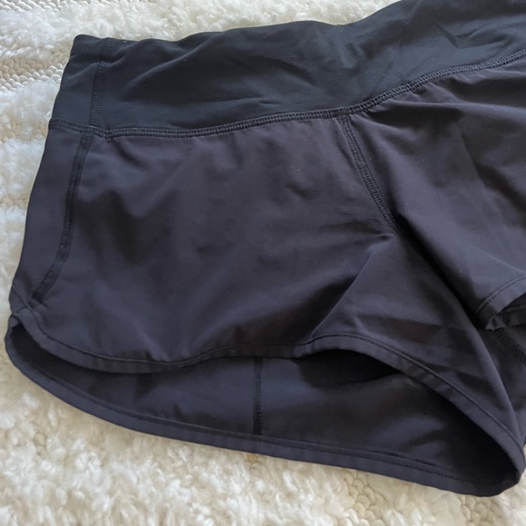 Lululemon 2.5 inch black speed short - Picture 6 of 7